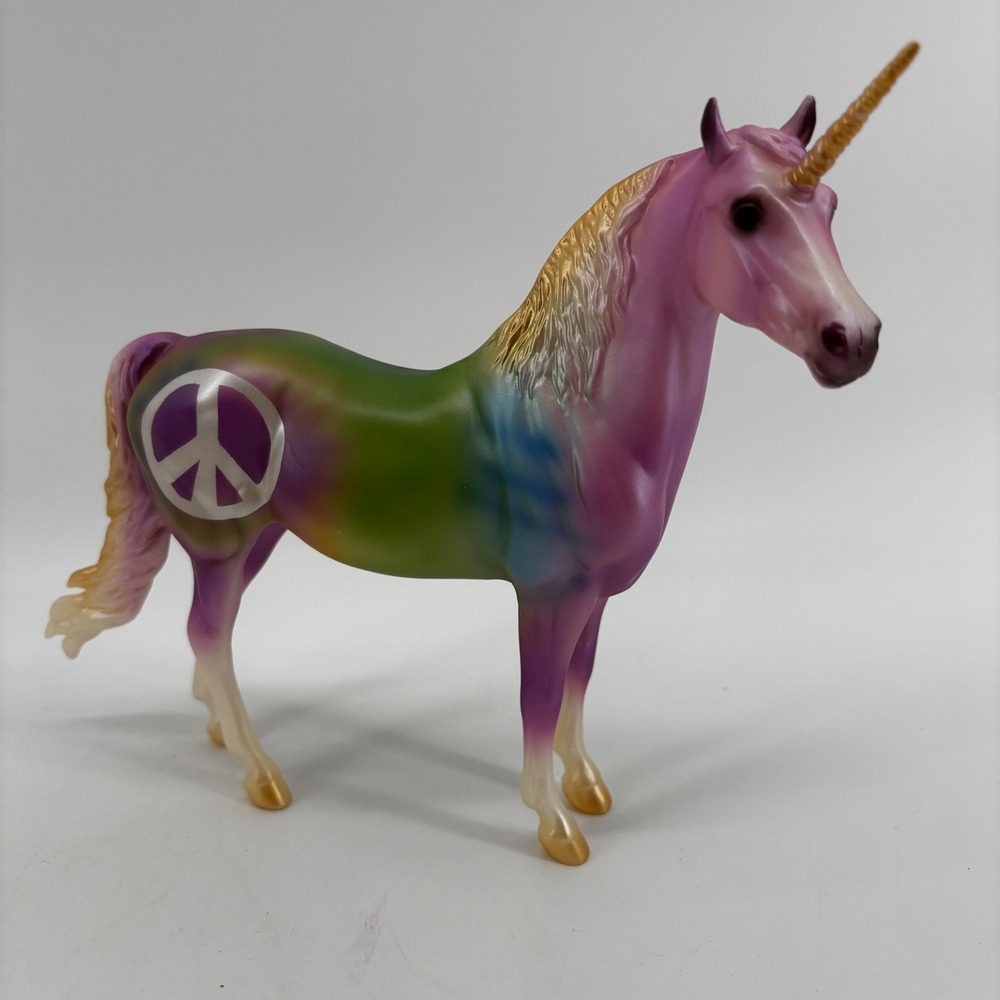 Breyer Freedom Series Peace Love & Music Unicorn Rainbow Tie Dye Figure 62064
